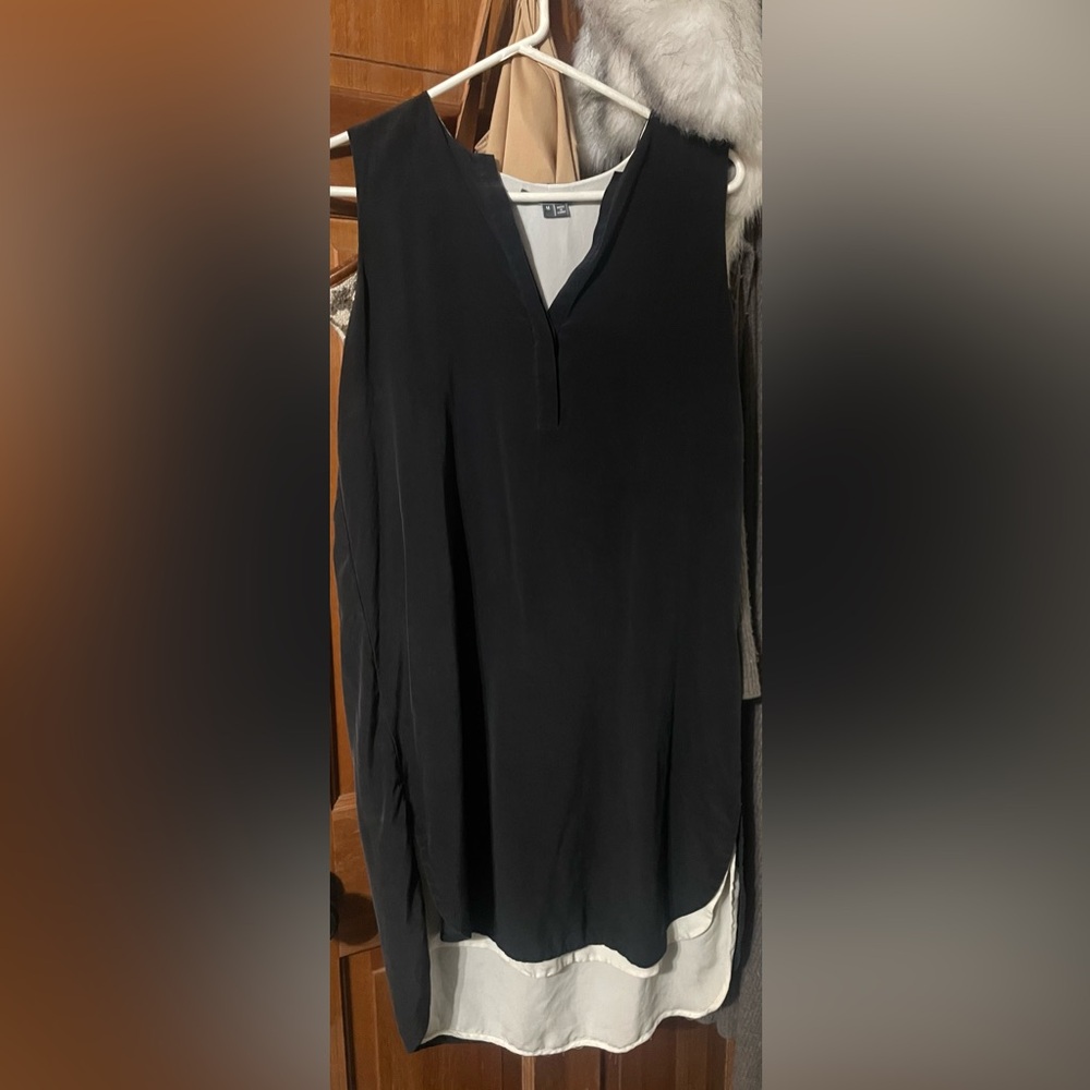 Vince Black and White Double Layer Silk Sleeveless Shift Dress